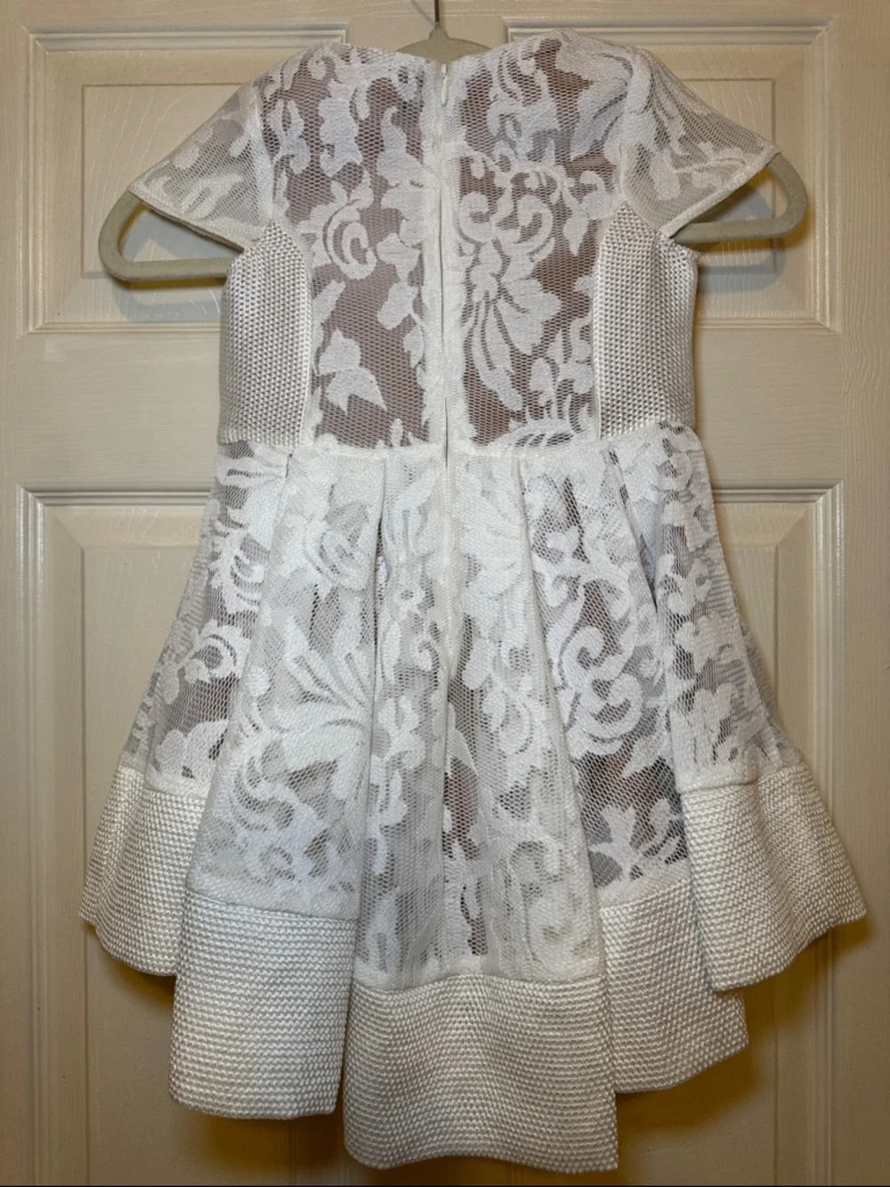Bardot Junior Lola Starlet Special Occasion Dress Girls Size 6